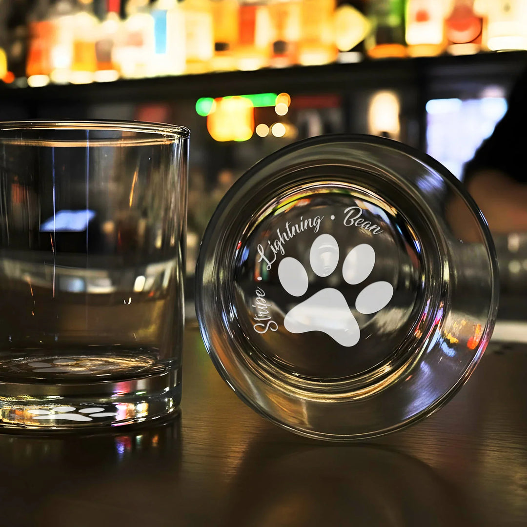 cat-paw-name-bottom-etched-rocks-glass-icustomlabel-1 - iCustomLabel
