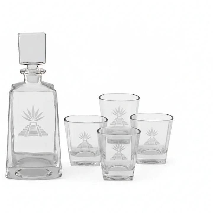 custom-engraved-tequila-decanter-set-with-4-shot-glasses-corporate-gift-icustomlabel-2 - iCustomLabel