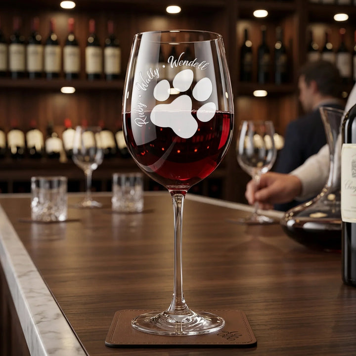 dog-paw-name-etched-stemmed-wine-glass-icustomlabel-1 - iCustomLabel
