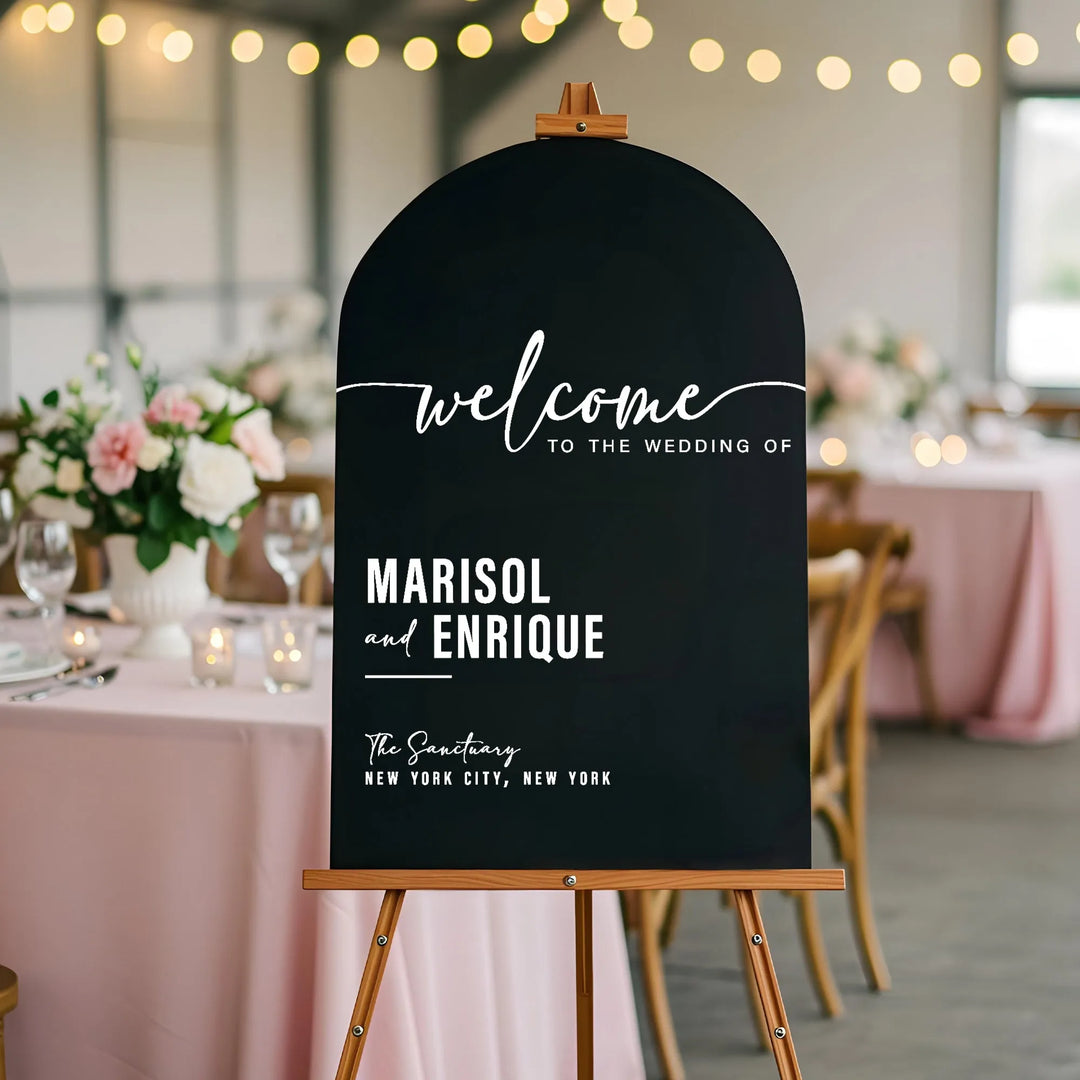 Minimalist Arch Wedding Welcome Sign - iCustomLabel
