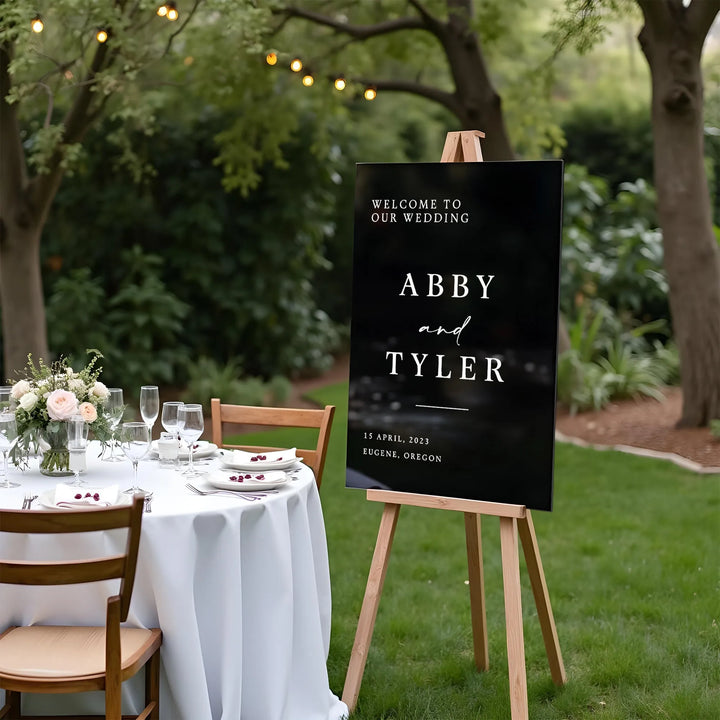 Minimalist Wedding Welcome Sign - iCustomLabel